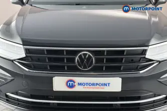 Volkswagen Tiguan Life Manual Petrol SUV - Stock Number (1661077) - 43rd supplementary image