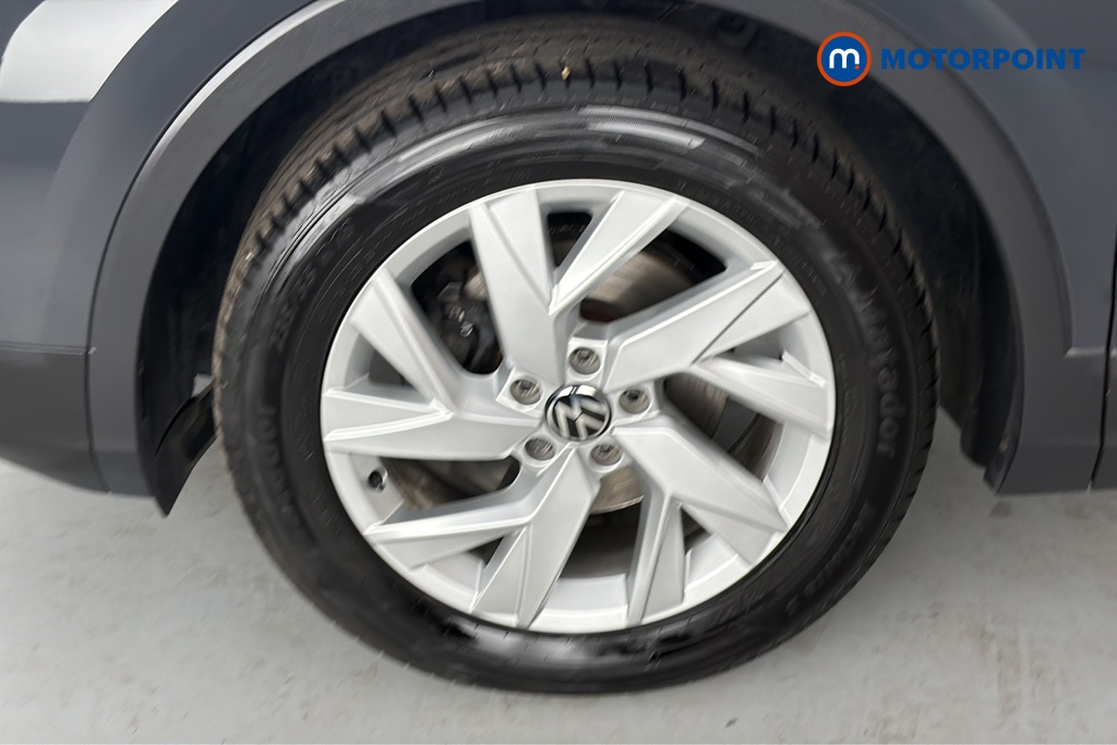 Volkswagen Tiguan Life Manual Petrol SUV - Stock Number (1661077) - 44th supplementary image