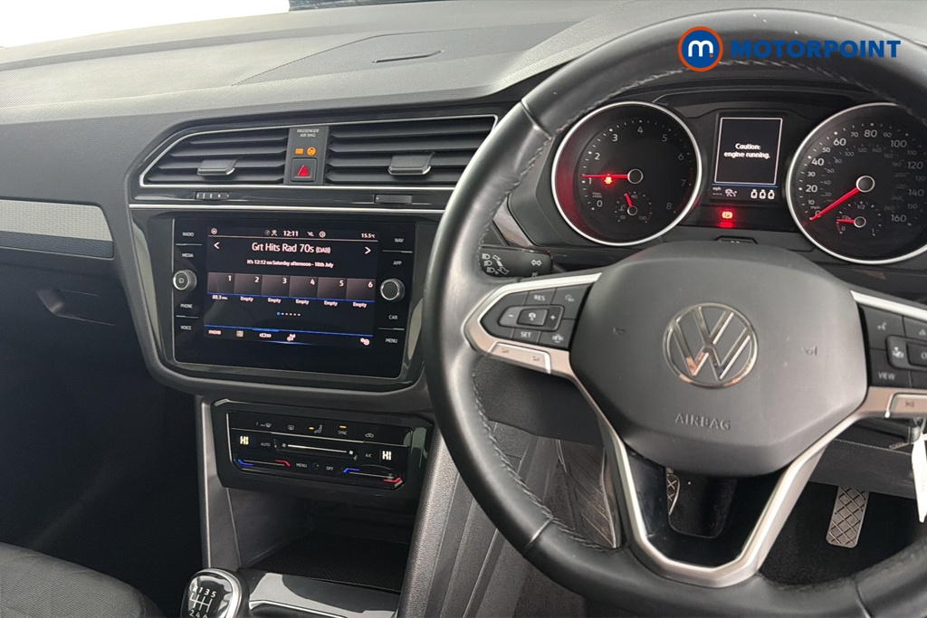 Volkswagen Tiguan Life Manual Petrol SUV - Stock Number (1661077) - 1st supplementary image