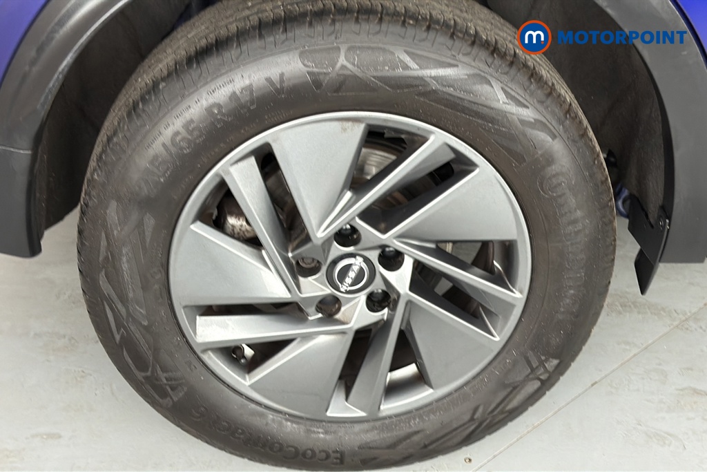 Nissan Qashqai Acenta Premium Manual Petrol SUV - Stock Number (1662247) - 46th supplementary image