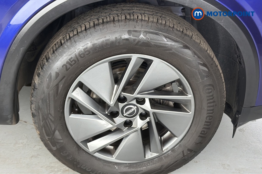 Nissan Qashqai Acenta Premium Manual Petrol SUV - Stock Number (1662247) - 47th supplementary image