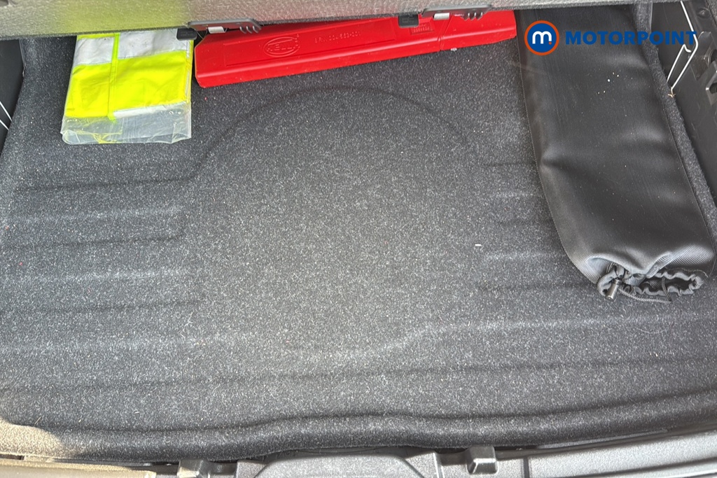 Volvo Xc40 Ultimate Automatic Petrol SUV - Stock Number (1662396) - 33rd supplementary image