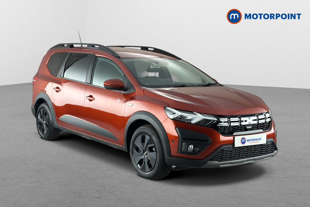 Dacia Jogger Expression Automatic Petrol-Electric Hybrid People Carrier - Stock Number (1662555) - Drivers side front corner