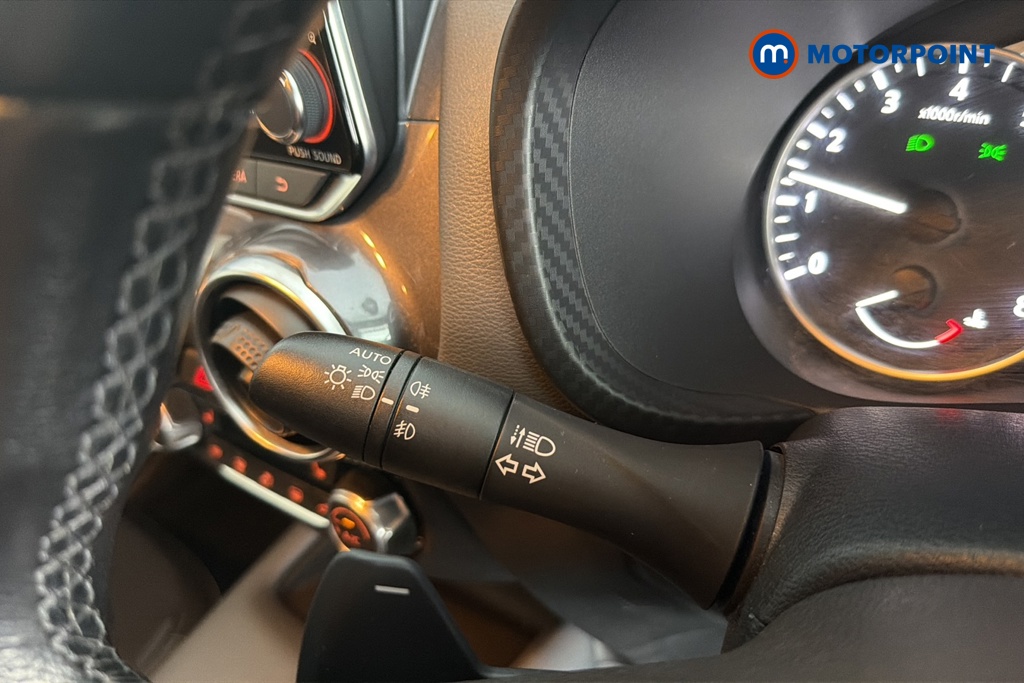 Nissan Juke Tekna Automatic Petrol SUV - Stock Number (1662700) - 5th supplementary image