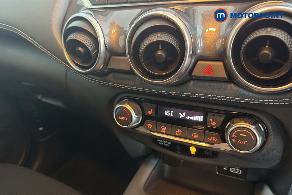 Nissan Juke Tekna Automatic Petrol SUV - Stock Number (1662700) - 12th supplementary image