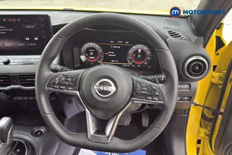 Nissan Juke N-Connecta Automatic Petrol SUV - Stock Number (1663413) - 2nd supplementary image