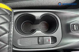 Nissan Juke N-Connecta Automatic Petrol SUV - Stock Number (1663413) - 16th supplementary image