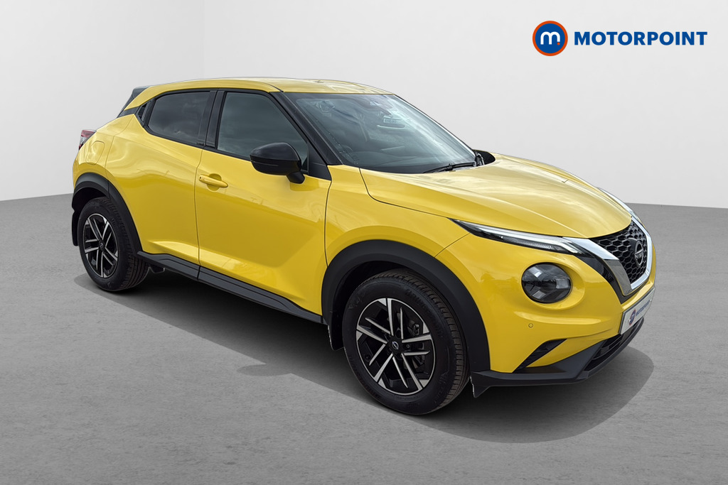 Nissan Juke N-Connecta Automatic Petrol SUV - Stock Number (1663413) - Drivers side front corner