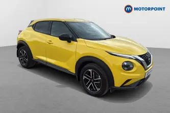 Nissan Juke N-Connecta Automatic Petrol SUV - Stock Number (1663413) - Drivers side front corner