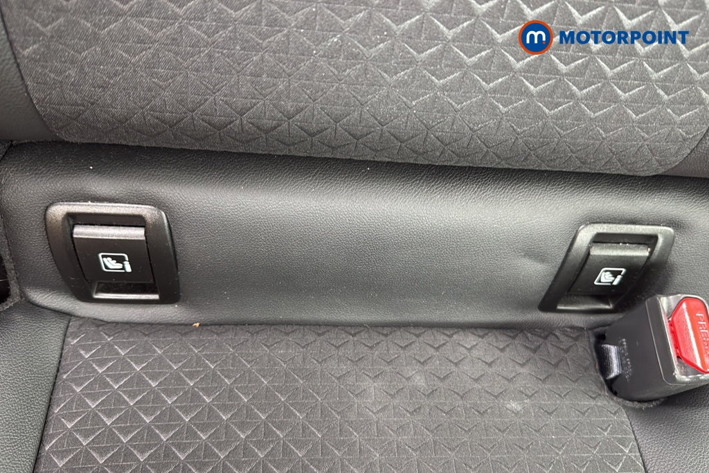 Nissan Juke N-Connecta Automatic Petrol SUV - Stock Number (1663413) - 27th supplementary image