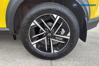 Nissan Juke N-Connecta Automatic Petrol SUV - Stock Number (1663413) - 45th supplementary image