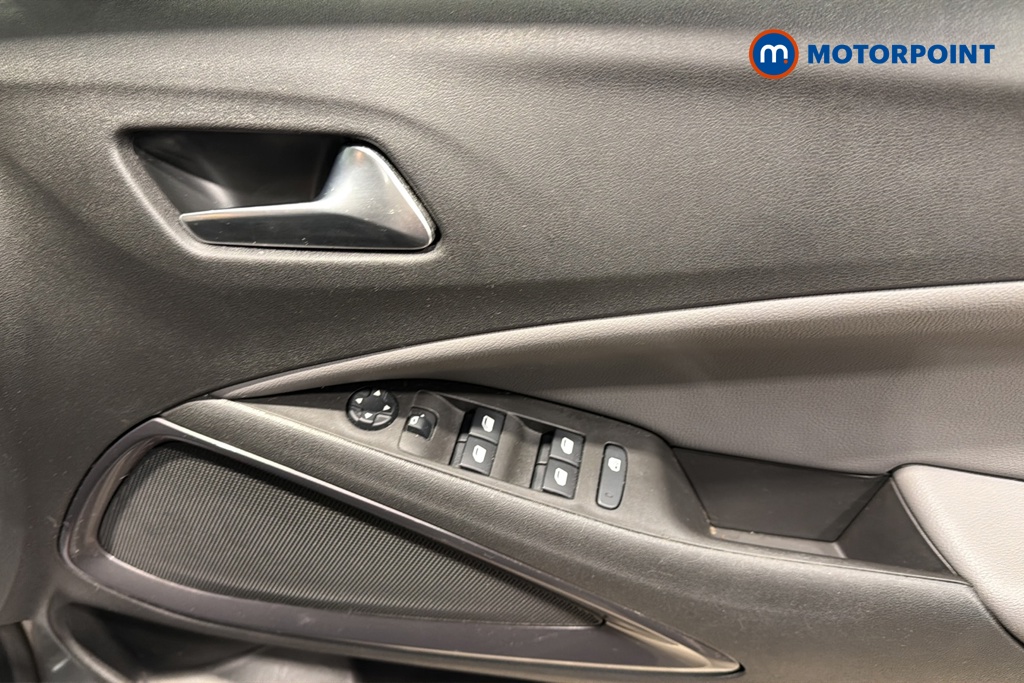 Vauxhall Crossland X Elite Automatic Petrol SUV - Stock Number (1663605) - 19th supplementary image