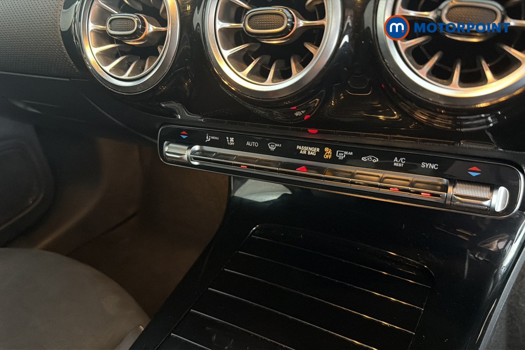 Mercedes-Benz A Class Amg Line Executive Edition Automatic Diesel Hatchback - Stock Number (1664088) - 12th supplementary image