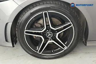 Mercedes-Benz A Class Amg Line Executive Edition Automatic Diesel Hatchback - Stock Number (1664088) - 44th supplementary image