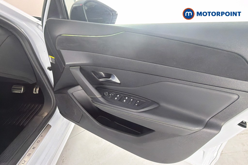 Peugeot 308 GT Automatic Diesel Estate - Stock Number (1664141) - 19th supplementary image
