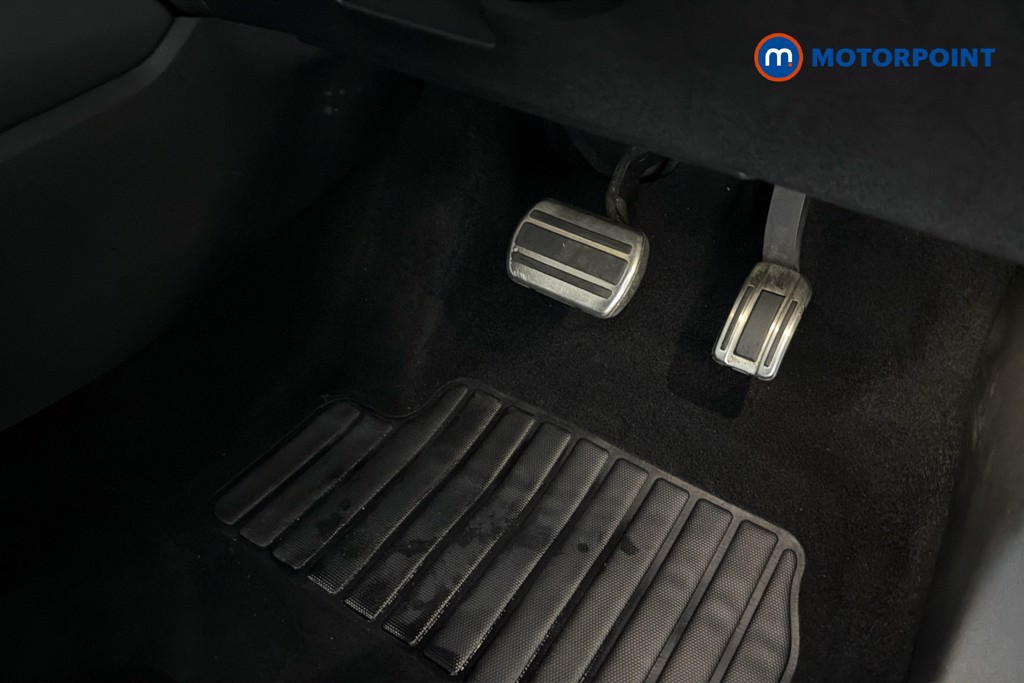 Peugeot 308 GT Automatic Diesel Estate - Stock Number (1664141) - 27th supplementary image