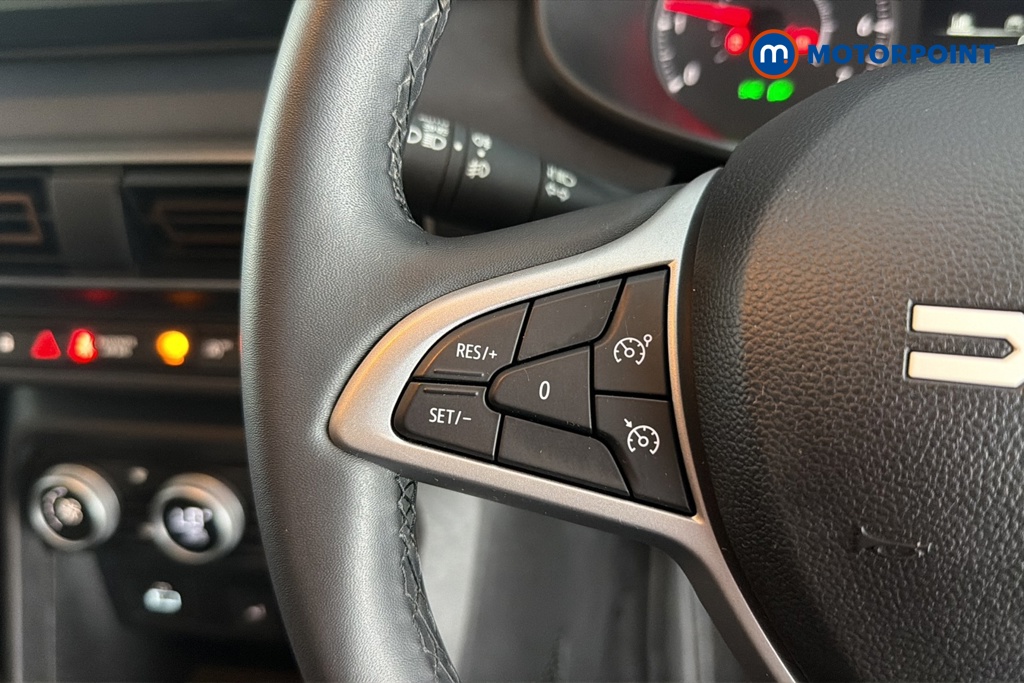 Dacia Jogger Extreme Manual Petrol People Carrier - Stock Number (1664379) - 4th supplementary image