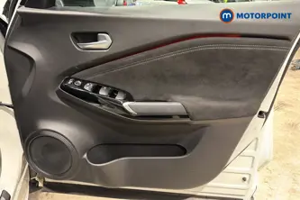 Nissan Juke Tekna-Plus Automatic Petrol SUV - Stock Number (1664478) - 18th supplementary image
