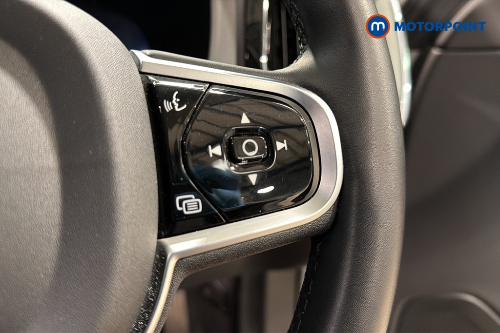 Volvo Xc60 Plus Automatic Petrol SUV - Stock Number (1664544) - 3rd supplementary image