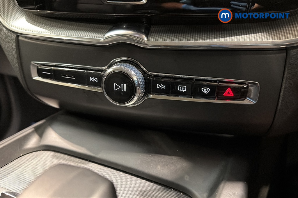 Volvo Xc60 Plus Automatic Petrol SUV - Stock Number (1664544) - 12th supplementary image