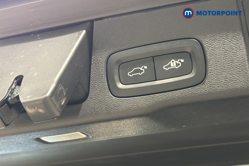 Volvo Xc60 Plus Automatic Petrol SUV - Stock Number (1664544) - 35th supplementary image