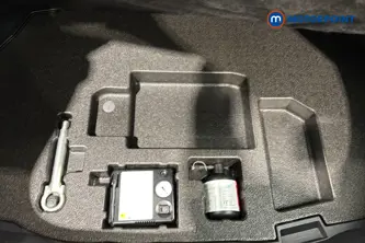 Toyota C-Hr Excel Automatic Petrol-Electric Hybrid SUV - Stock Number (1664684) - 33rd supplementary image