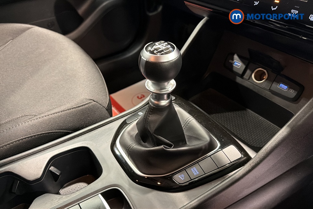 Hyundai Tucson Se Connect Manual Petrol SUV - Stock Number (1664738) - 15th supplementary image