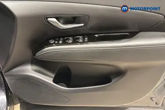 Hyundai Tucson Se Connect Manual Petrol SUV - Stock Number (1664738) - 18th supplementary image