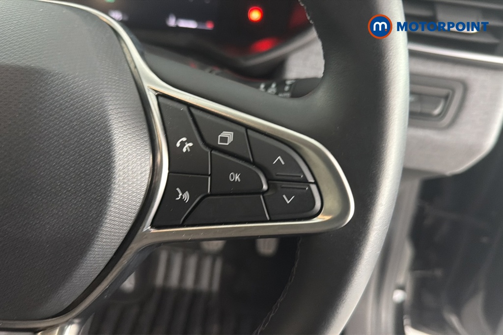Renault Clio Evolution Manual Petrol Hatchback - Stock Number (1655913) - 3rd supplementary image