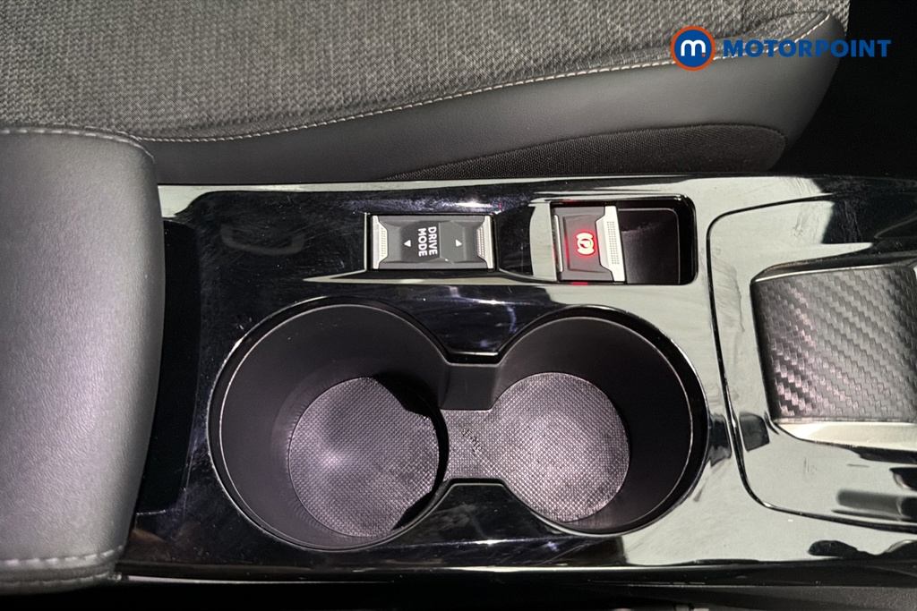 Peugeot 2008 Allure Automatic Petrol SUV - Stock Number (1659731) - 16th supplementary image