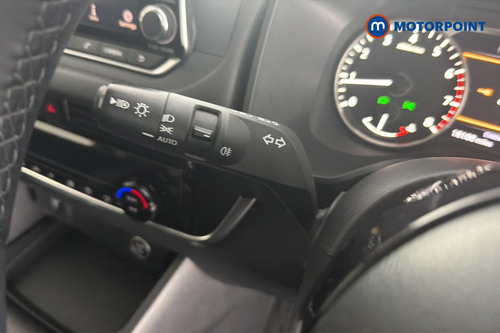 Nissan Qashqai Acenta Premium Manual Petrol SUV - Stock Number (1660960) - 5th supplementary image