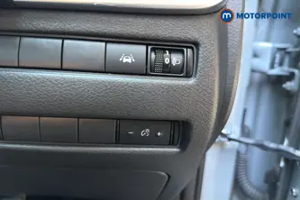 Nissan Qashqai Acenta Premium Automatic Petrol-Electric Hybrid SUV - Stock Number (1660966) - 11th supplementary image