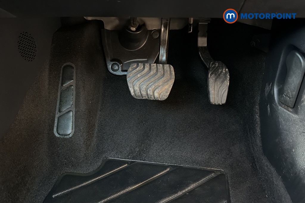 Nissan Qashqai Acenta Premium Automatic Petrol-Electric Hybrid SUV - Stock Number (1660966) - 24th supplementary image