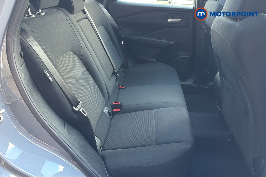 Nissan Qashqai Acenta Premium Automatic Petrol-Electric Hybrid SUV - Stock Number (1660966) - 25th supplementary image