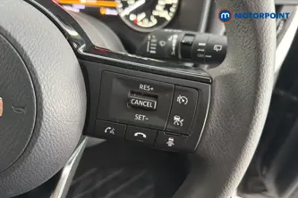 Nissan Qashqai Visia Manual Petrol SUV - Stock Number (1661609) - 3rd supplementary image