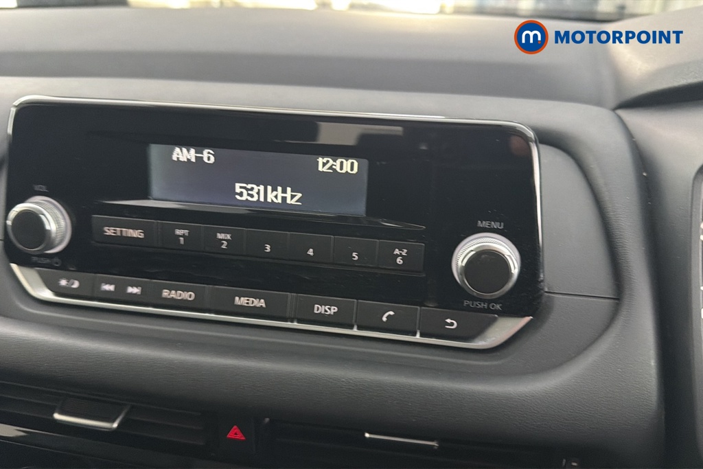 Nissan Qashqai Visia Manual Petrol SUV - Stock Number (1661609) - 8th supplementary image
