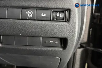 Nissan Qashqai Visia Manual Petrol SUV - Stock Number (1661609) - 11th supplementary image