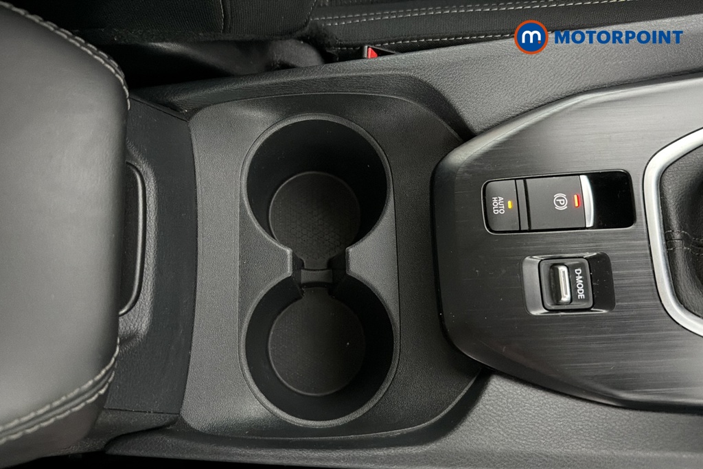 Nissan Qashqai Visia Manual Petrol SUV - Stock Number (1661609) - 16th supplementary image