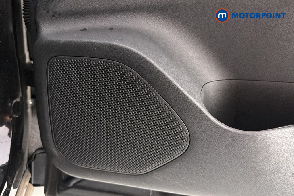 Nissan Qashqai Visia Manual Petrol SUV - Stock Number (1661609) - 21st supplementary image