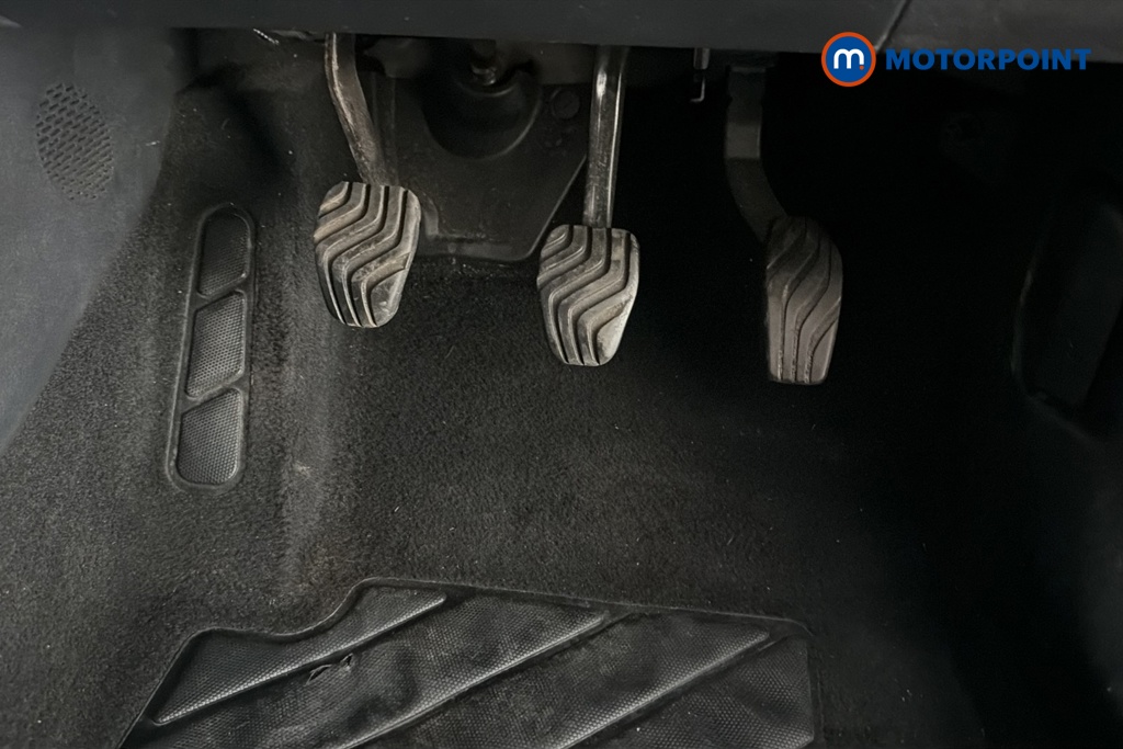 Nissan Qashqai Visia Manual Petrol SUV - Stock Number (1661609) - 24th supplementary image