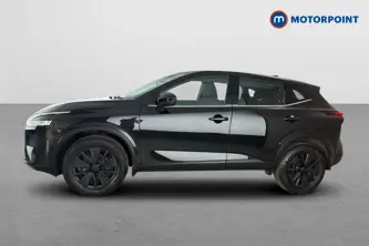 Nissan Qashqai Visia Manual Petrol SUV - Stock Number (1661609) - Drivers side