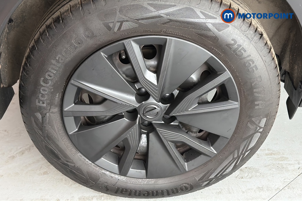 Nissan Qashqai Visia Manual Petrol SUV - Stock Number (1661609) - 46th supplementary image