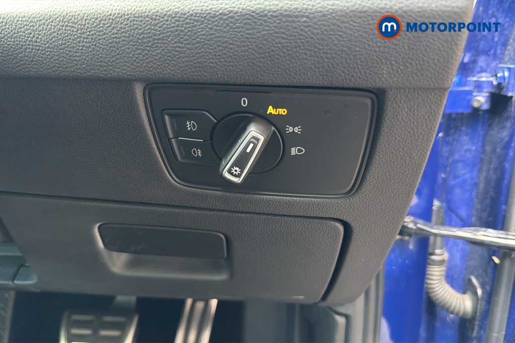 Volkswagen Passat R-Line Automatic Petrol Saloon - Stock Number (1663845) - 11th supplementary image
