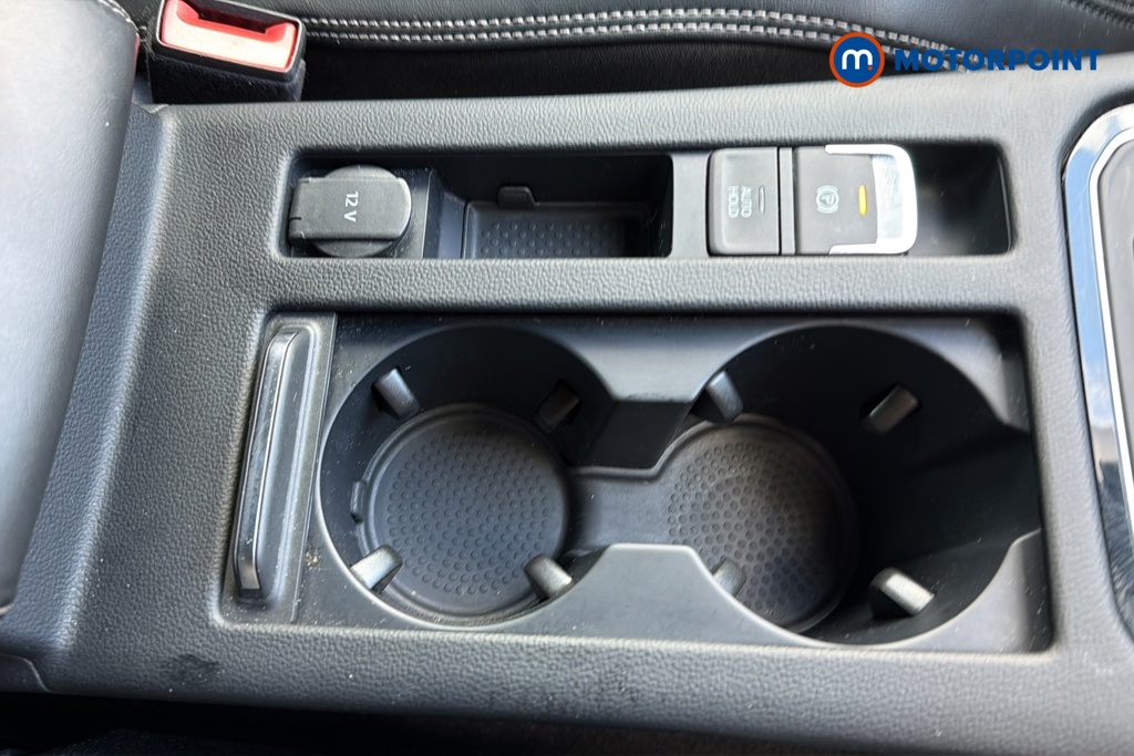 Volkswagen Passat R-Line Automatic Petrol Saloon - Stock Number (1663845) - 16th supplementary image