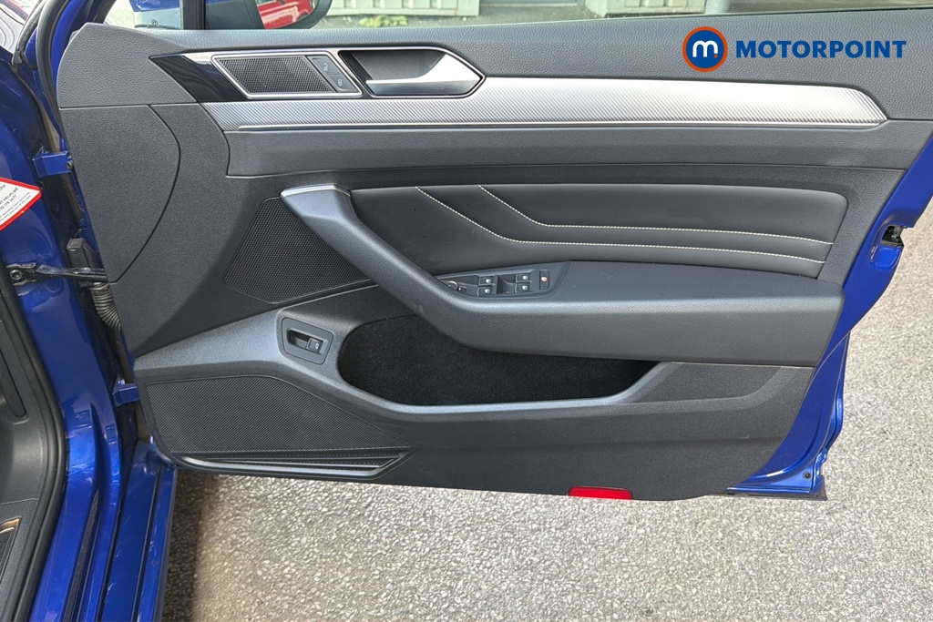 Volkswagen Passat R-Line Automatic Petrol Saloon - Stock Number (1663845) - 18th supplementary image