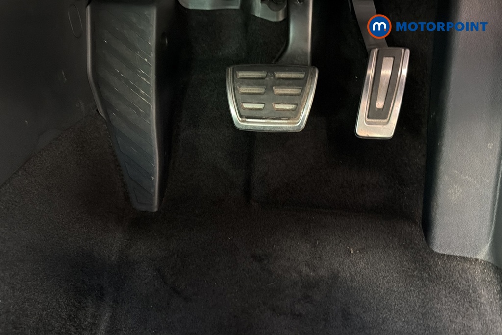 Volkswagen Passat R-Line Automatic Petrol Saloon - Stock Number (1663845) - 24th supplementary image