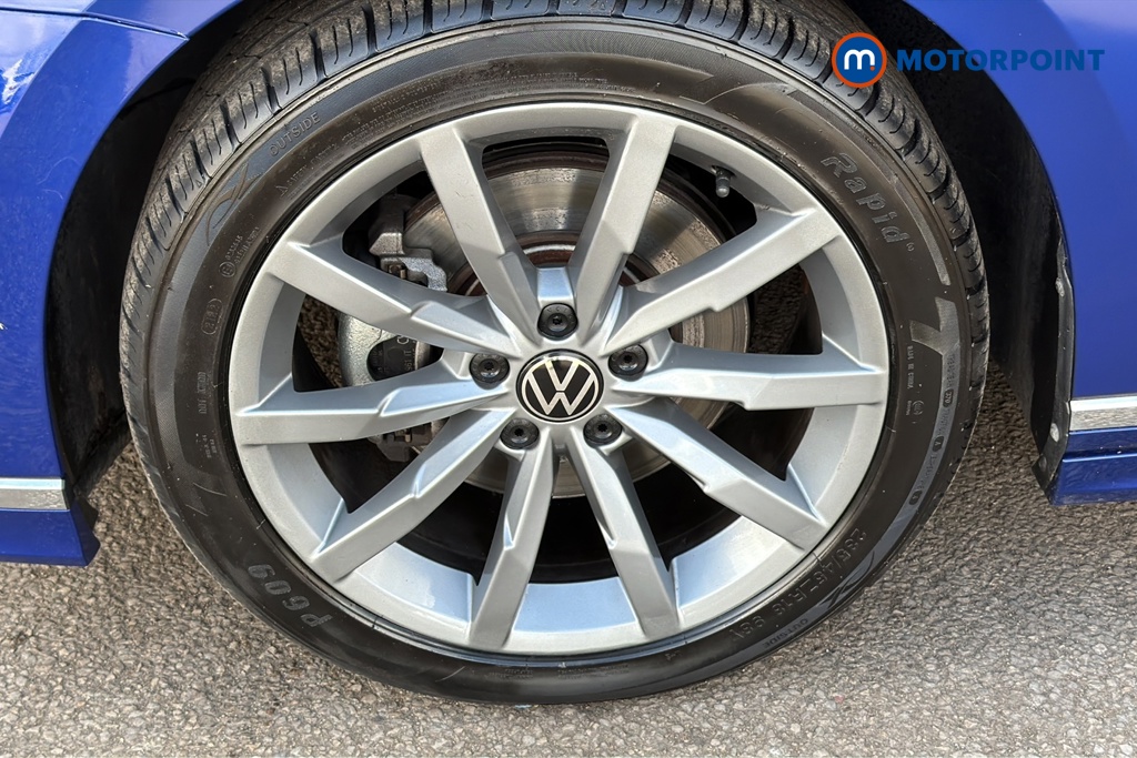 Volkswagen Passat R-Line Automatic Petrol Saloon - Stock Number (1663845) - 44th supplementary image