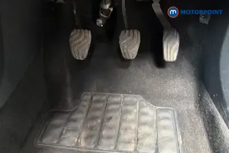 Nissan Juke N-Connecta Manual Petrol SUV - Stock Number (1664025) - 24th supplementary image