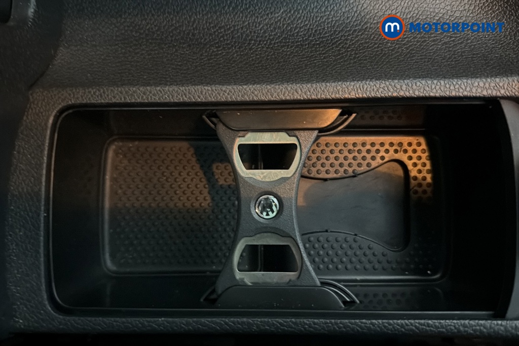 Volkswagen Scirocco R-Line Automatic Petrol Coupe - Stock Number (1664472) - 16th supplementary image