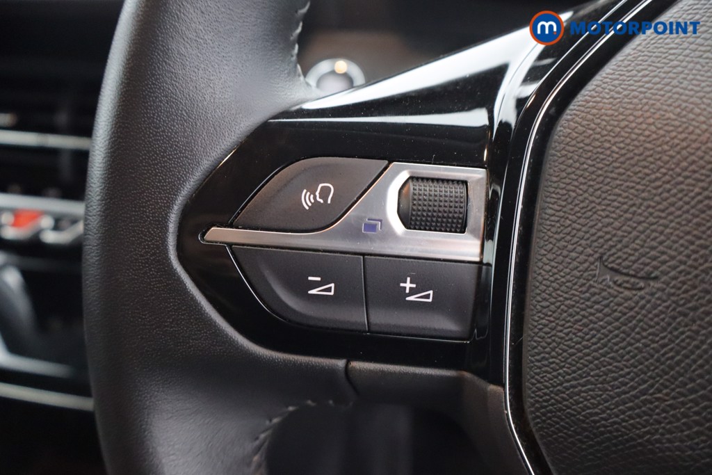 Peugeot 208 Allure Premium -Plus Automatic Electric Hatchback - Stock Number (1601410) - 6th supplementary image